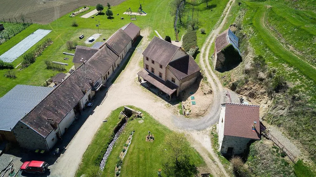 Le Moulin Berthon Bed and Breakfast Vernusse Bed & Breakfast